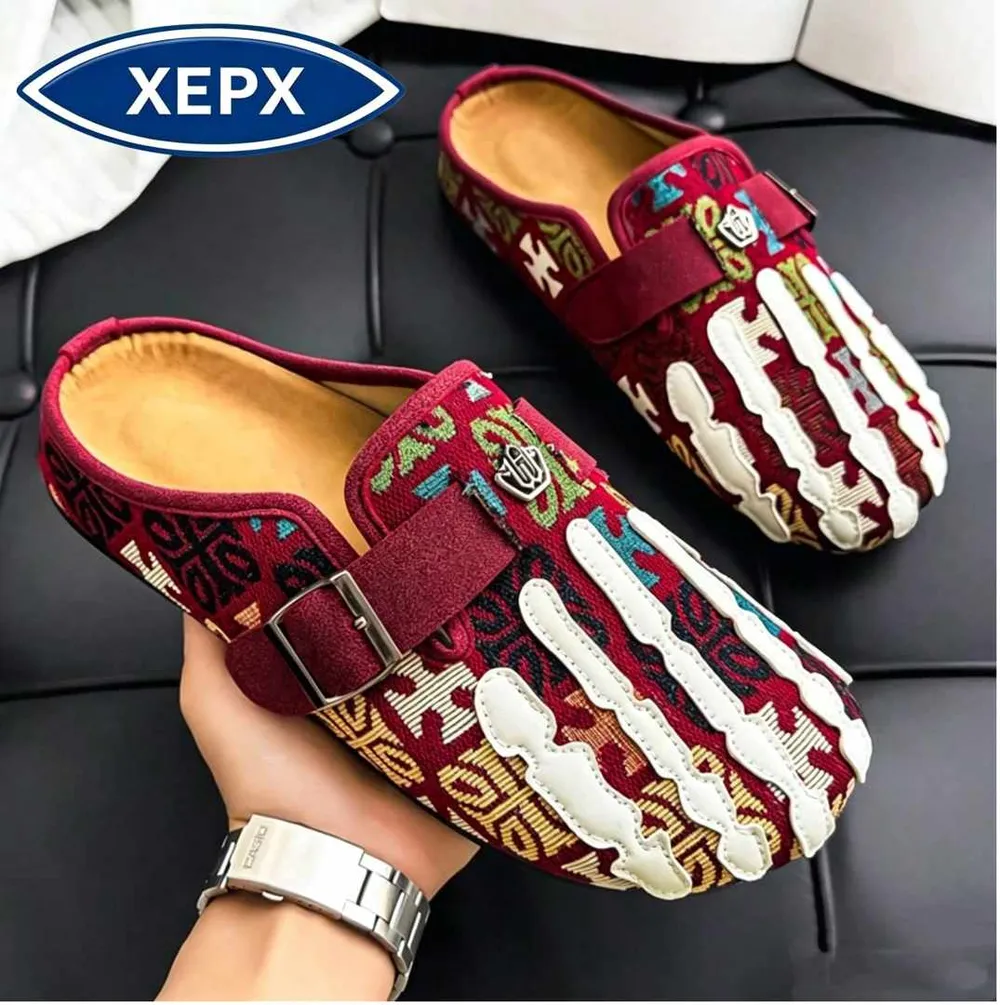 Mules à enfiler pour homme avec motif monogramme